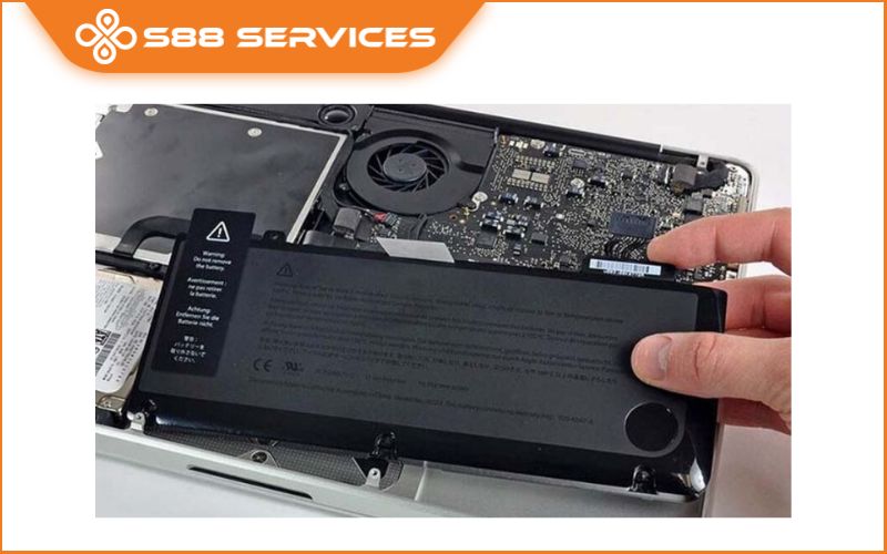 Thay Pin laptop MSI bao nhiêu tiền? Cách chọn pin chuẩn không cháy nổ