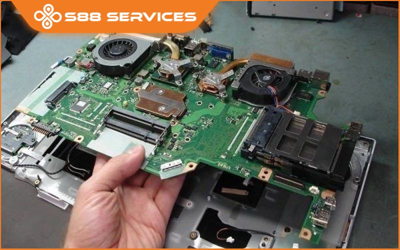 Thay main laptop Asus: Chi phí và địa chỉ uy tín bạn nên biết