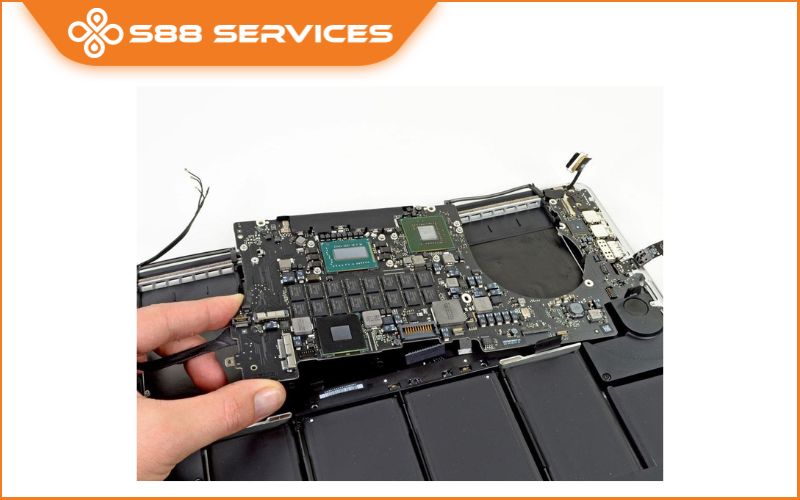 Lỗi không lên nguồn? Có phải Main Macbook Air 2015 chết? Giá thay bao nhiêu?