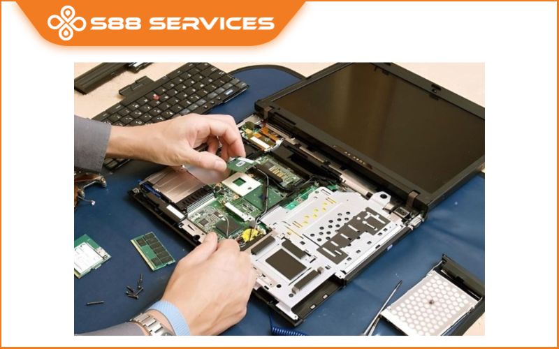 Thay Main Laptop Dell Inspiron: Loại nào tốt? Giá theo model máy